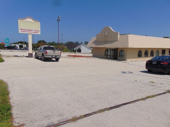 2329 S Business Dr, Sheboygan, WI 53081